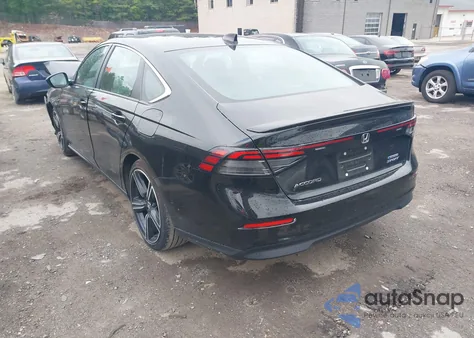 2024 Honda Accord Hybrid Sport z USA, uszkodzony, nr VIN 1HGCY2F53RA002743